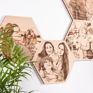 Hexagone en bois avec photo gravée (18 x 21 cm) 